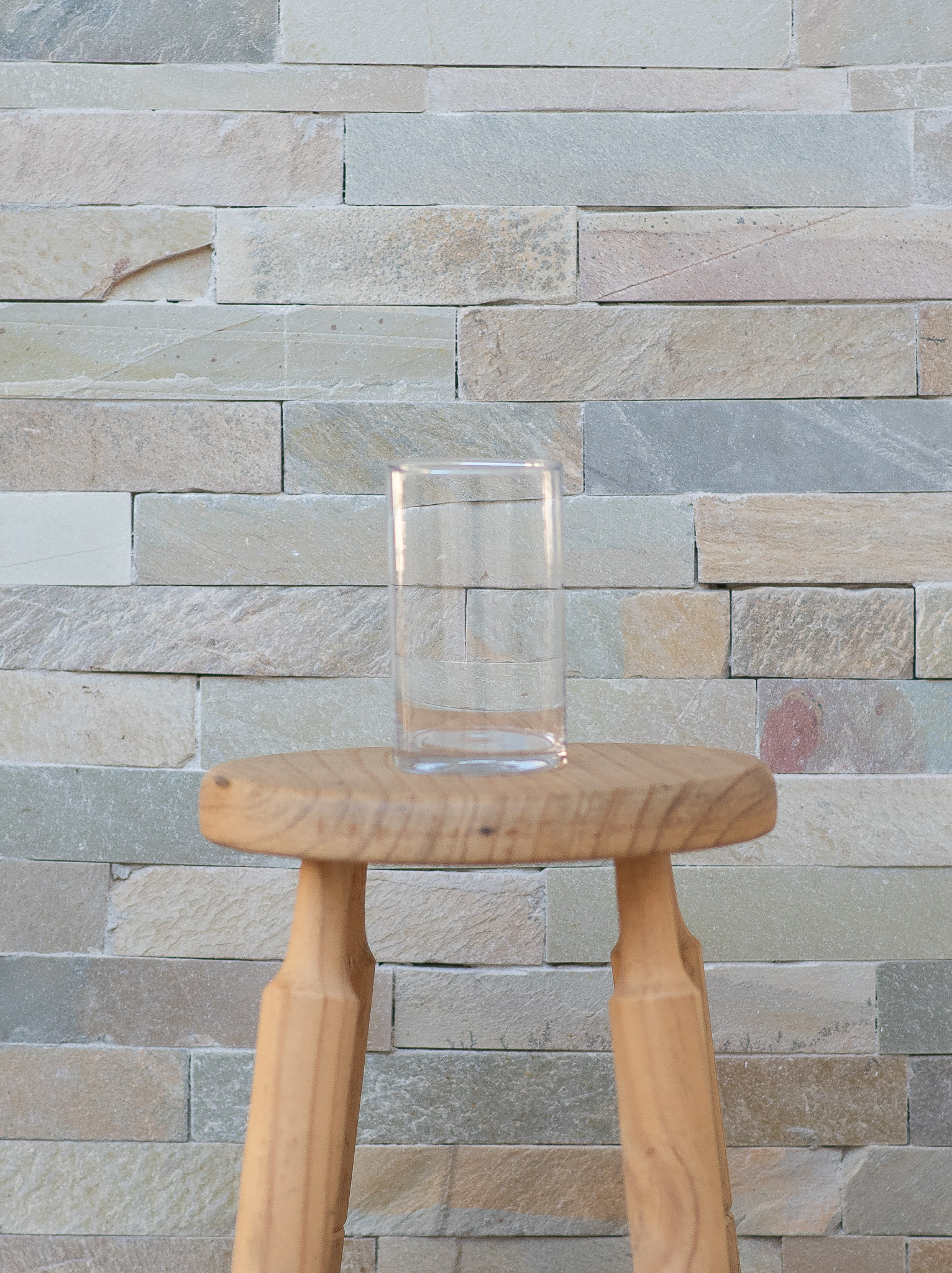 Florero de vidrio cilindrico de 15cm alto